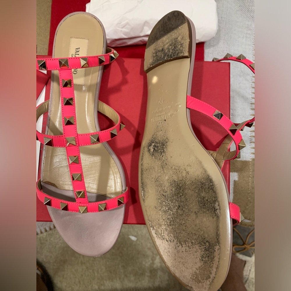 VALENTINO ROCKSTUD ANKLE SANDAL. - Picture 4 of 6